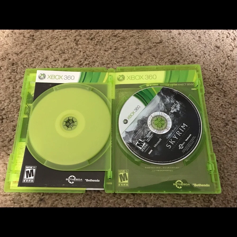 XBOX 360 Skyrim video game